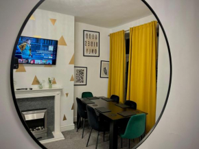 Stylish Stay Near Etihad Stadium